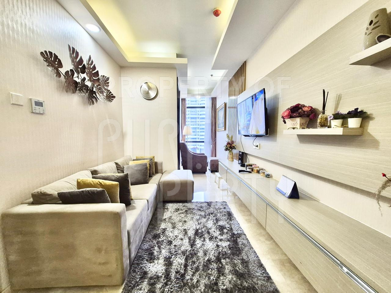 Facing Sudirman Area, 3BR Sudirman Suites Furnished